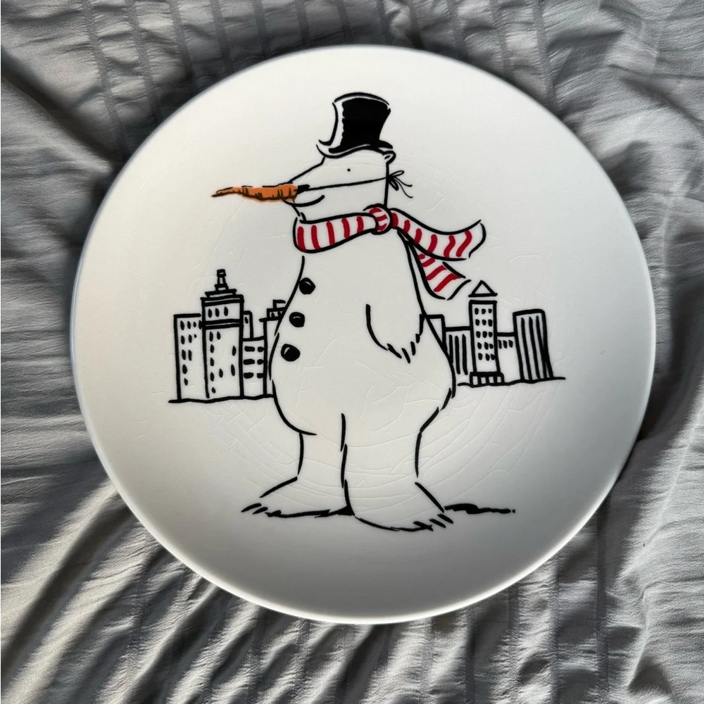 Pottery Barn Preston Polar Bear Plates Christmas Holiday 8.25